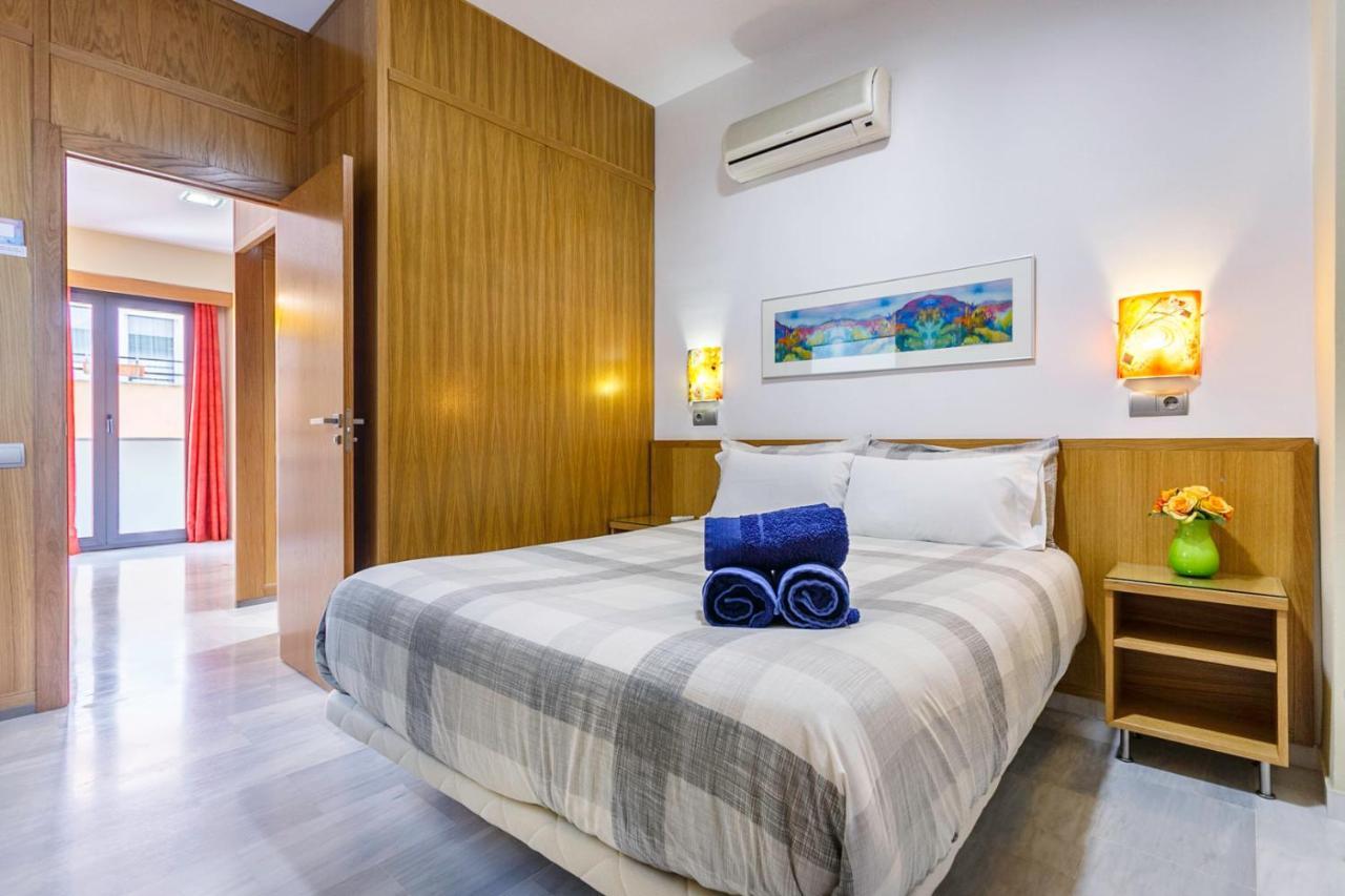Apartamentos Catedral Sevilla Eksteriør bilde