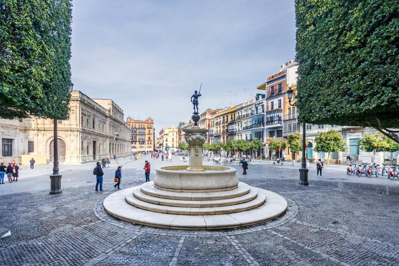Apartamentos Catedral Sevilla Eksteriør bilde